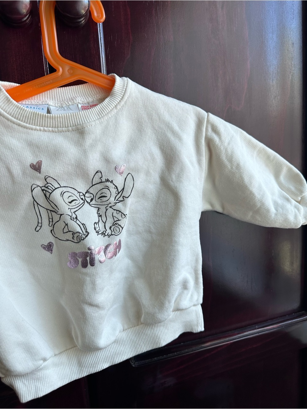 Zara Cream Sweatshirt with Stitch Graphic